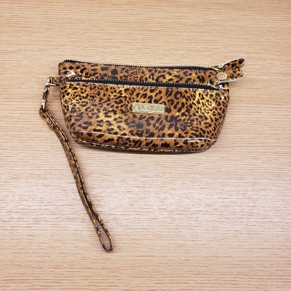 Alegria wristlet